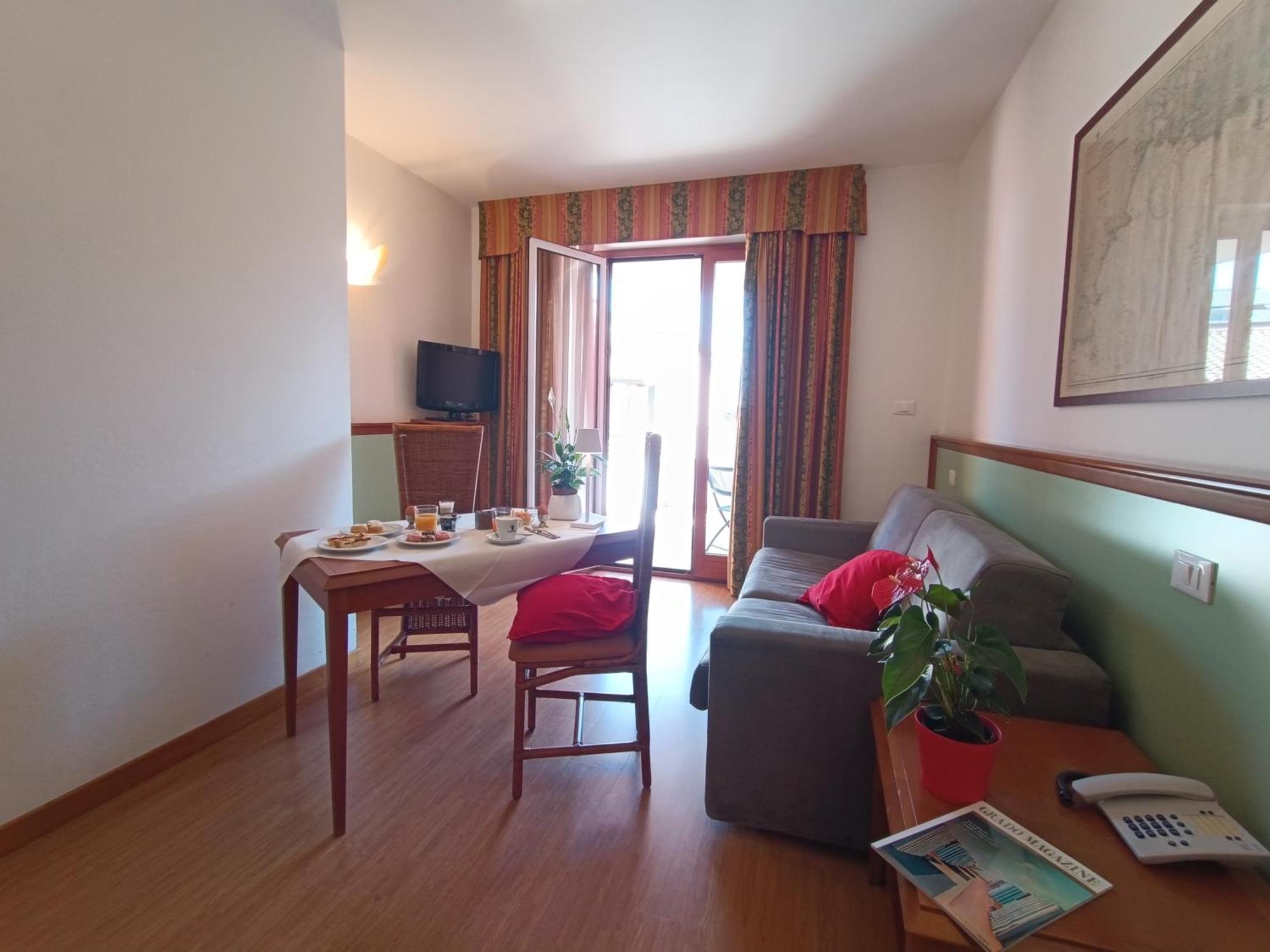 Hotel Il Guscio Grado Exteriér fotografie